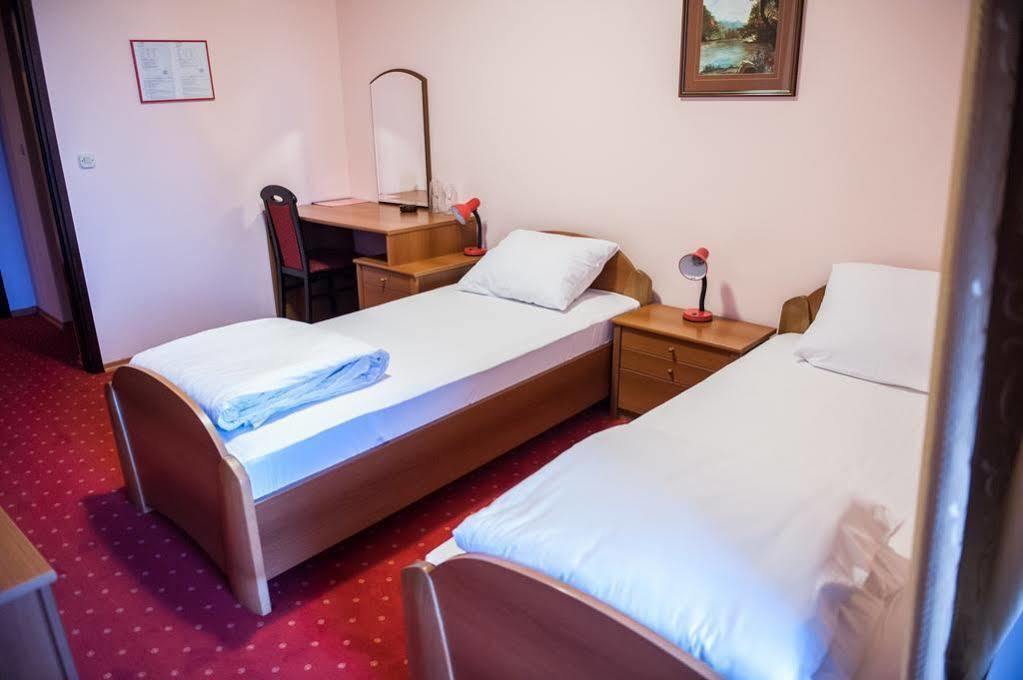 Hotel Europa ザグレブ エクステリア 写真